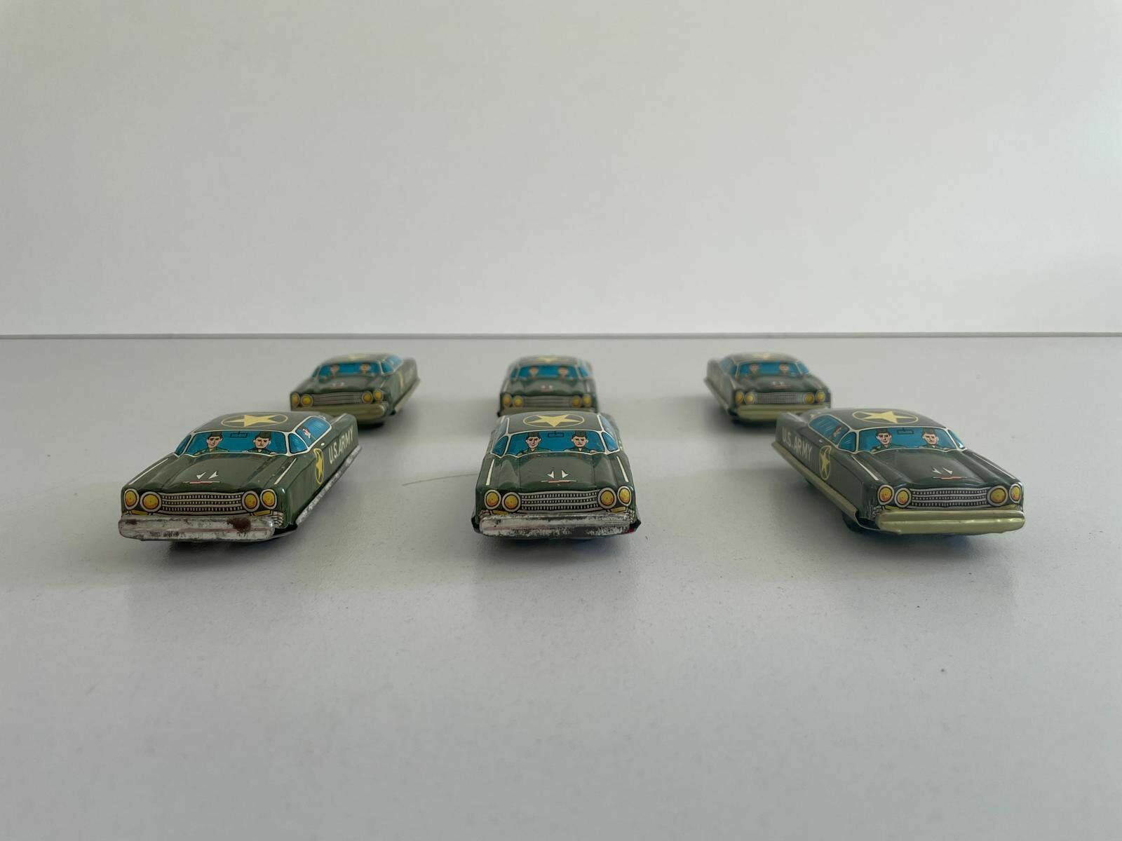 Nt Tin Us Army Toy Car, Set Of 6, Made In Japan photo vinterior