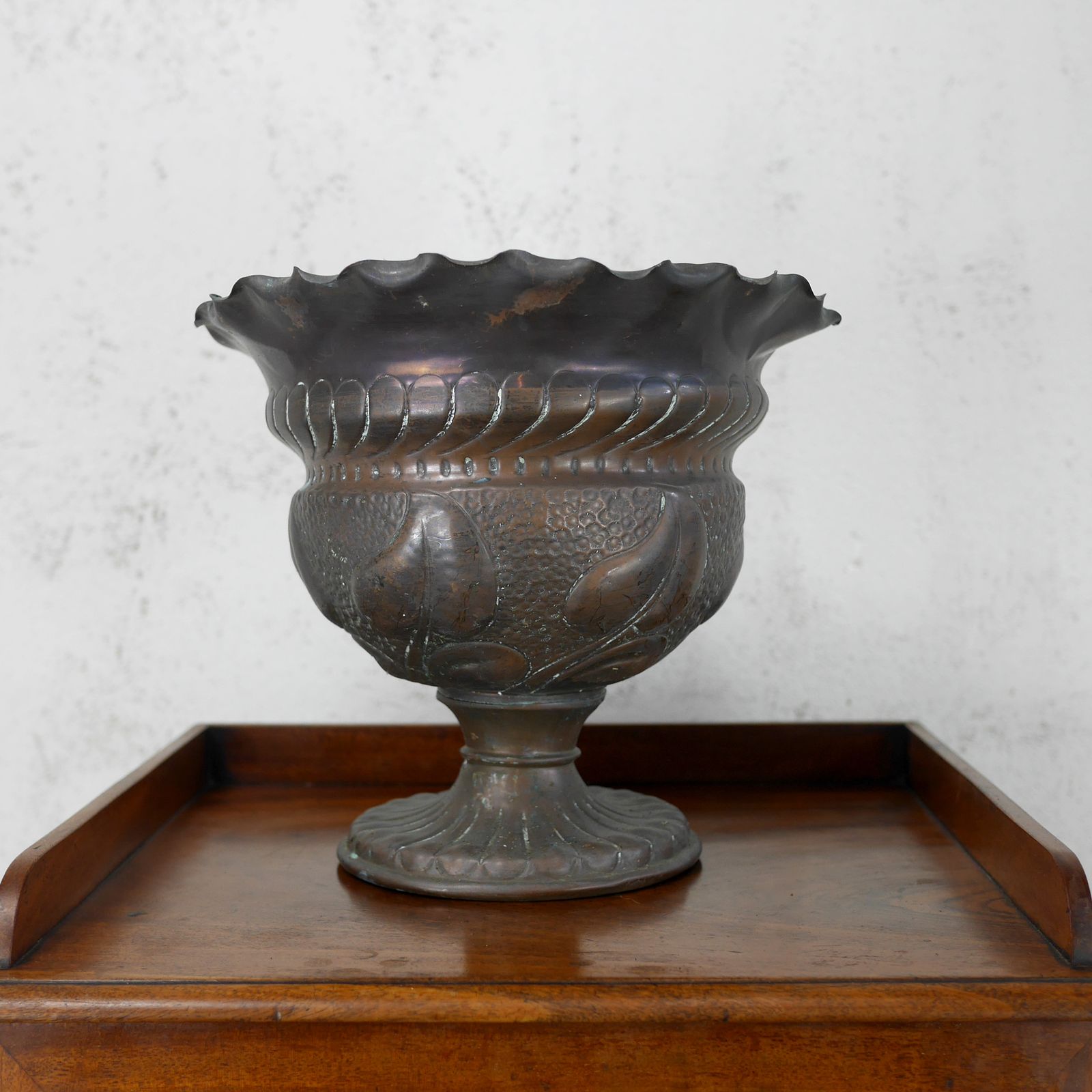 photo for sale Antique Vintage Heavy Copper Jardiniere Planter Plant Pot Urn Etched #102581