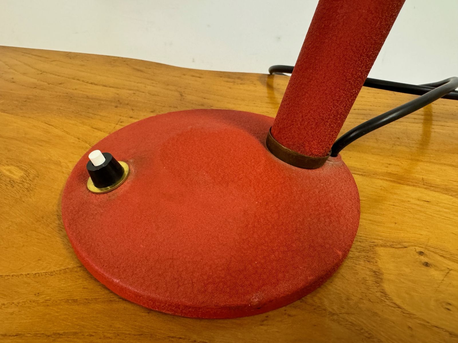 1950s Red Italian Table Lamp, Vintage photo Lighting