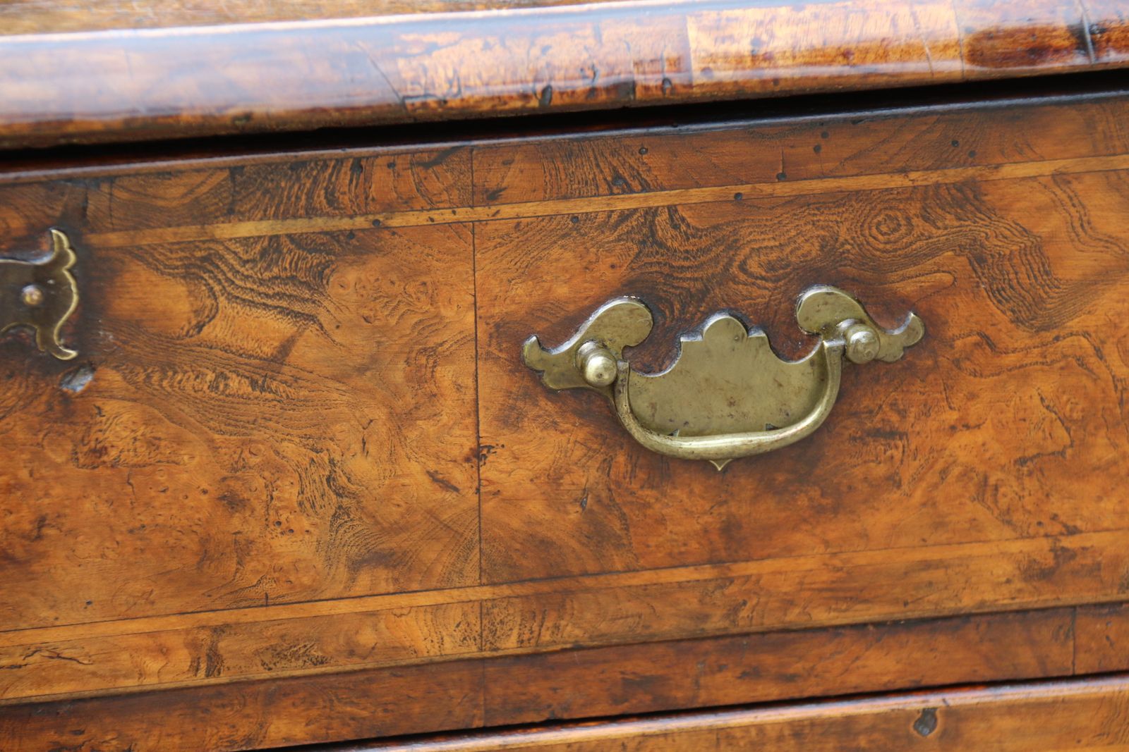 English Mid 18th Century Burr Elm Lowboy Or Table, Circa 1750 photo 4275.0