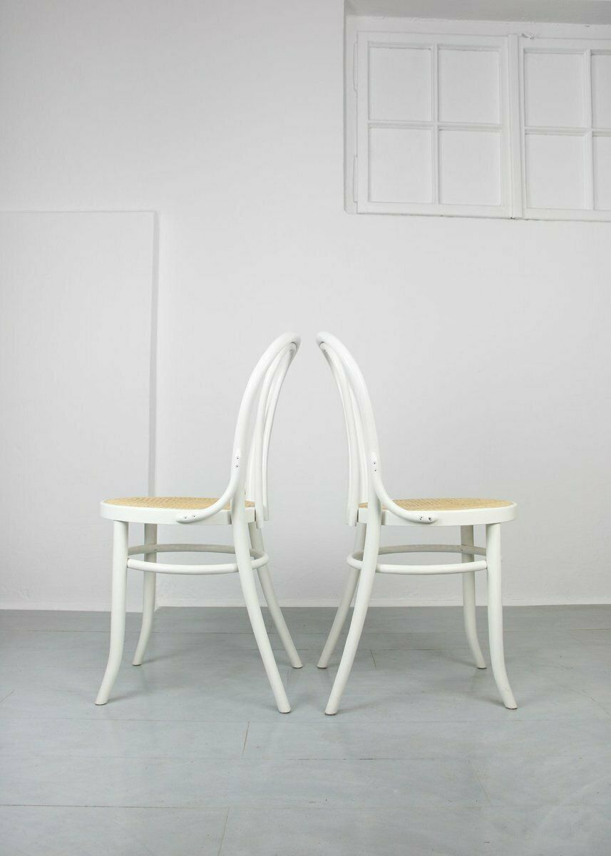 No. 18 White Chairs Attributed To Michael Thonet, Set Of 4 photo 2680.0