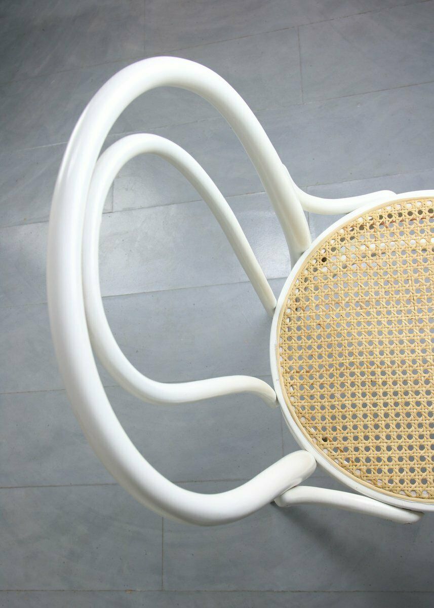 No. 18 White Chairs Attributed To Michael Thonet, Set Of 4 photo buy