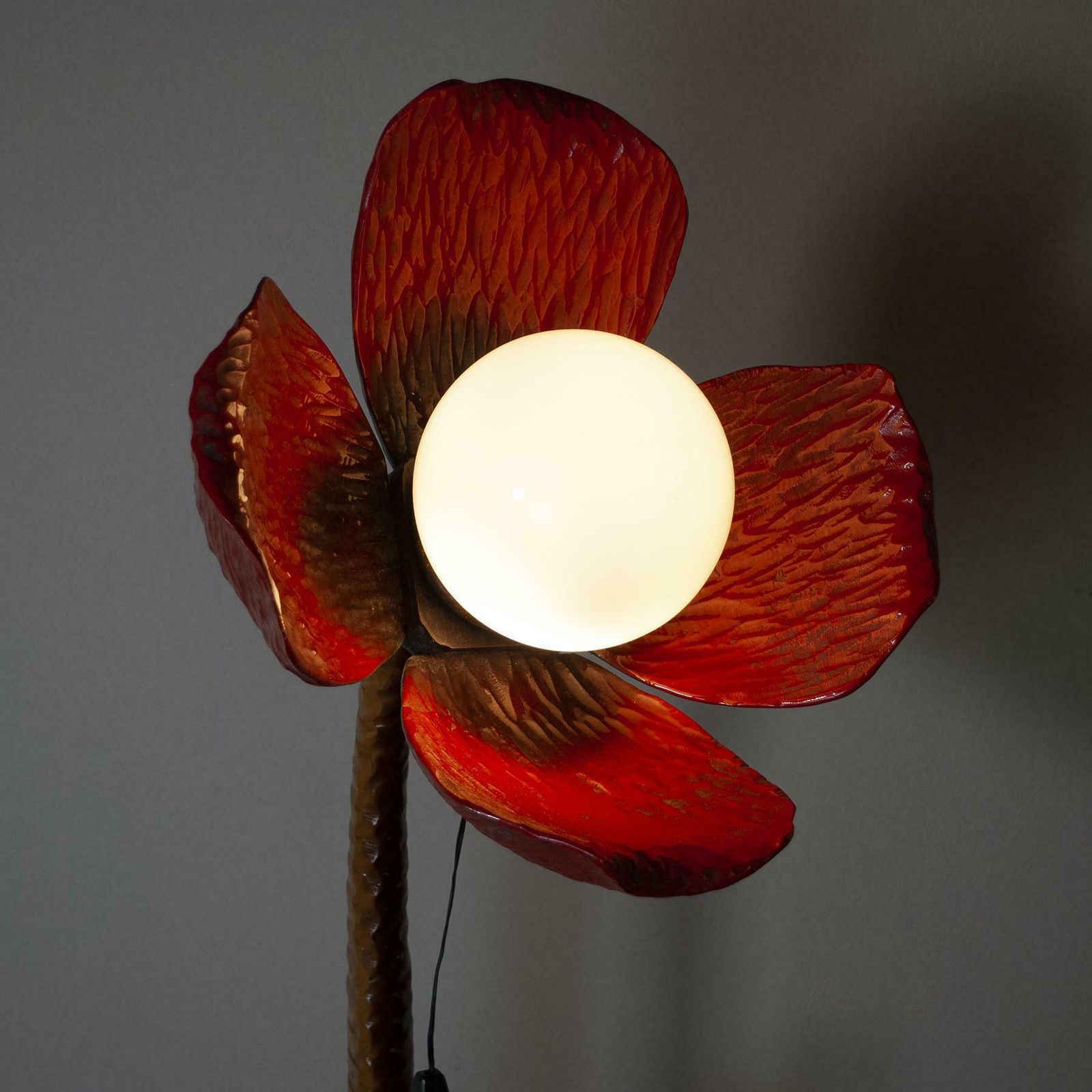 Italian Flower Lamp In Laquered Wood 1960s. photo buy