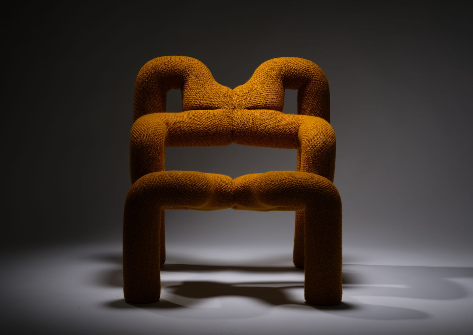 photo vinterior Mod Ekstrem Armchair Designed By Terje Ekstrom For Stokke Varier In Saffron Knit, Norway Circa 1980’s