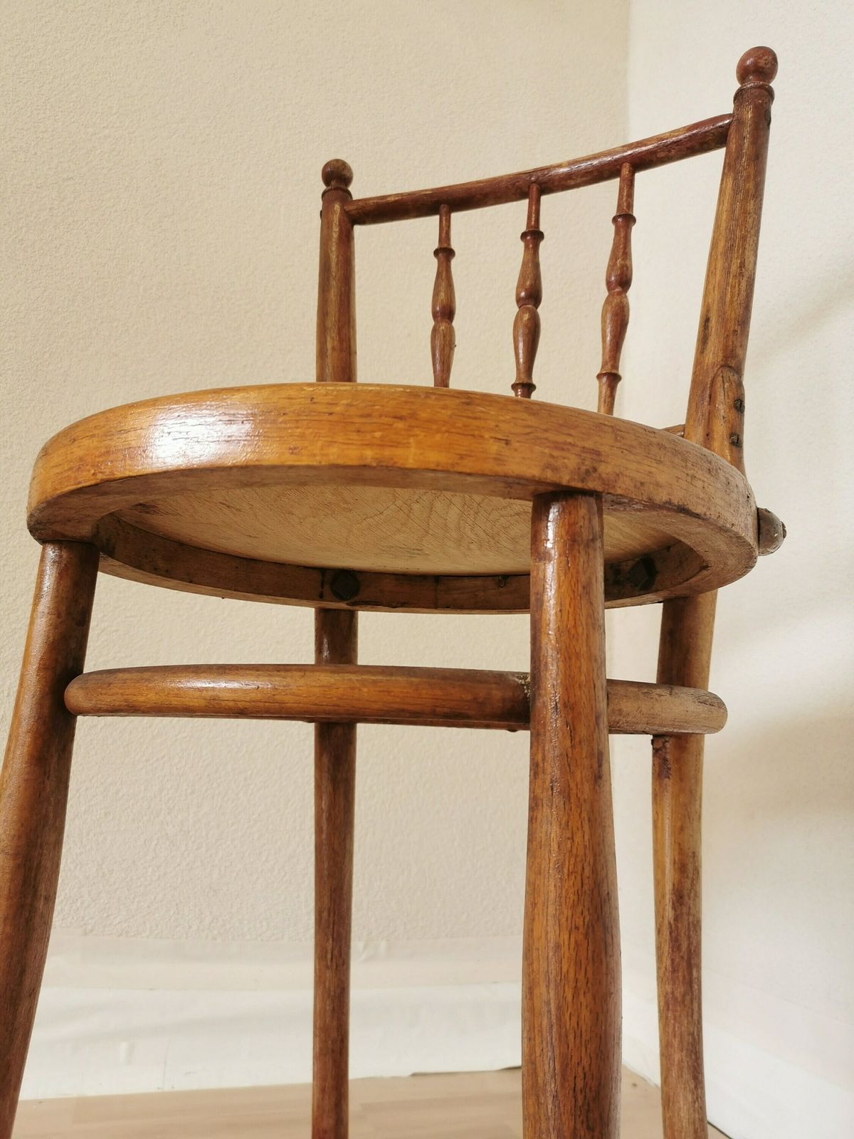 Vintage Wooden Dining Chair In Thonet Style With Carved Details Adn Bentwood / Antique Very Rare Dine Chair 1960s / Original Patina photo 242.0