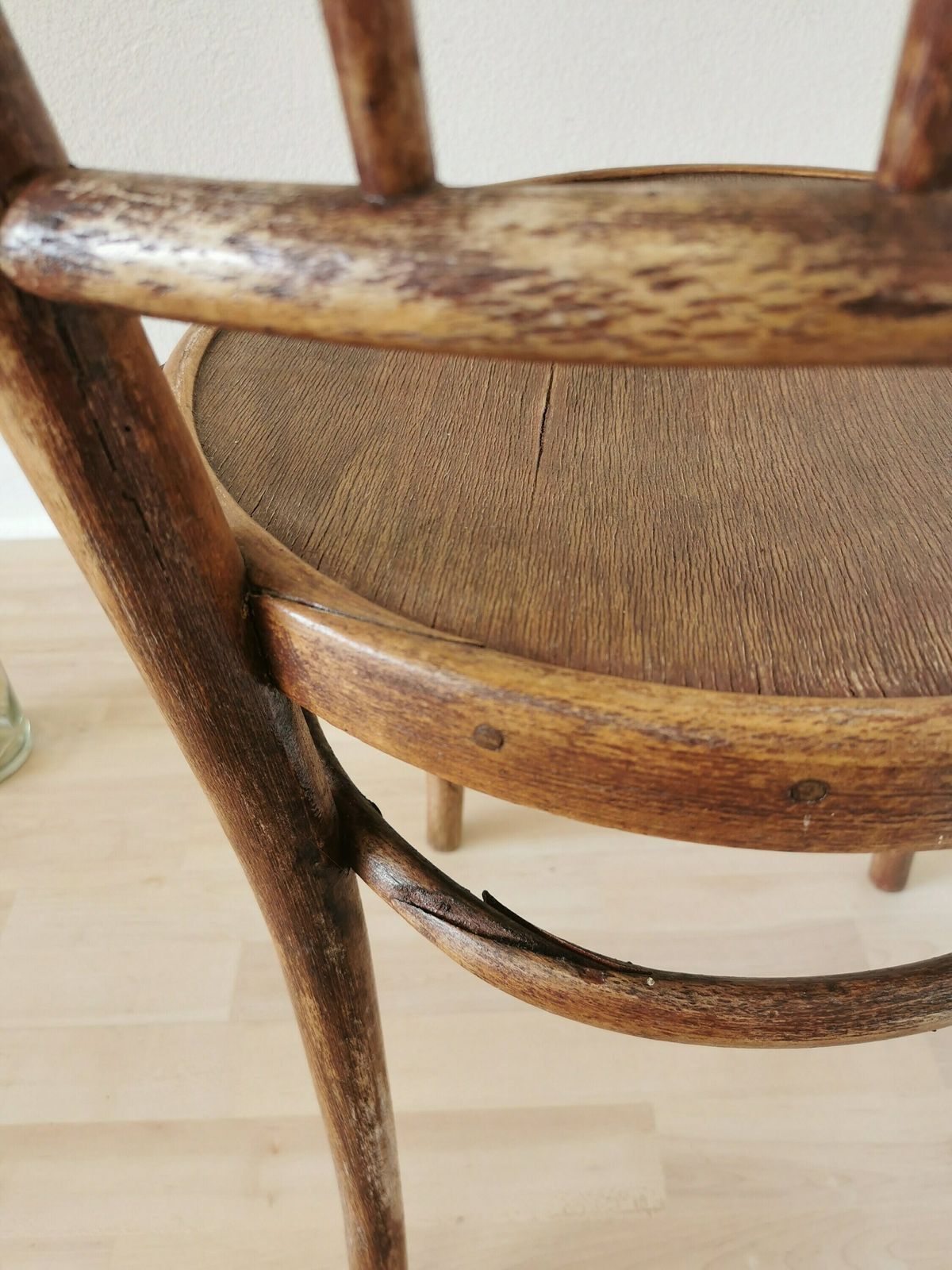 Vintage Wooden Dining Chair In Thonet Style With Carved Details Adn Bentwood / Antique Very Rare Dine Chair 1960s / Original Patina photo vintage