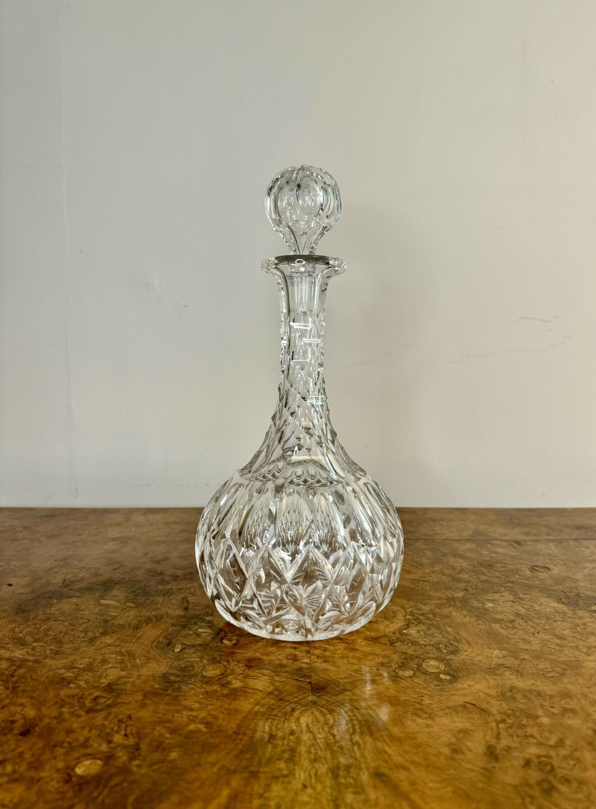 Wonderful Quality Edwardian Cut Glass Decanter