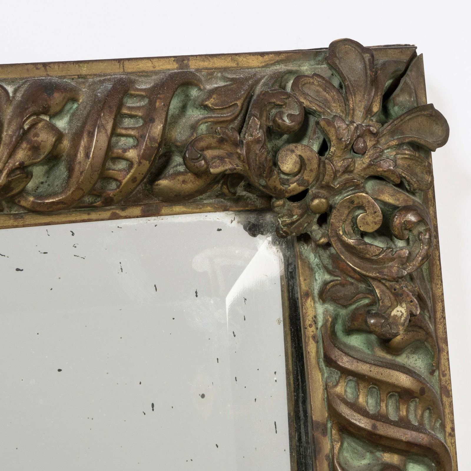 Rechthoekige Spiegel In Arts & Crafts Stijl Met Koperen Lijst, Jaren 1910 photo for sale