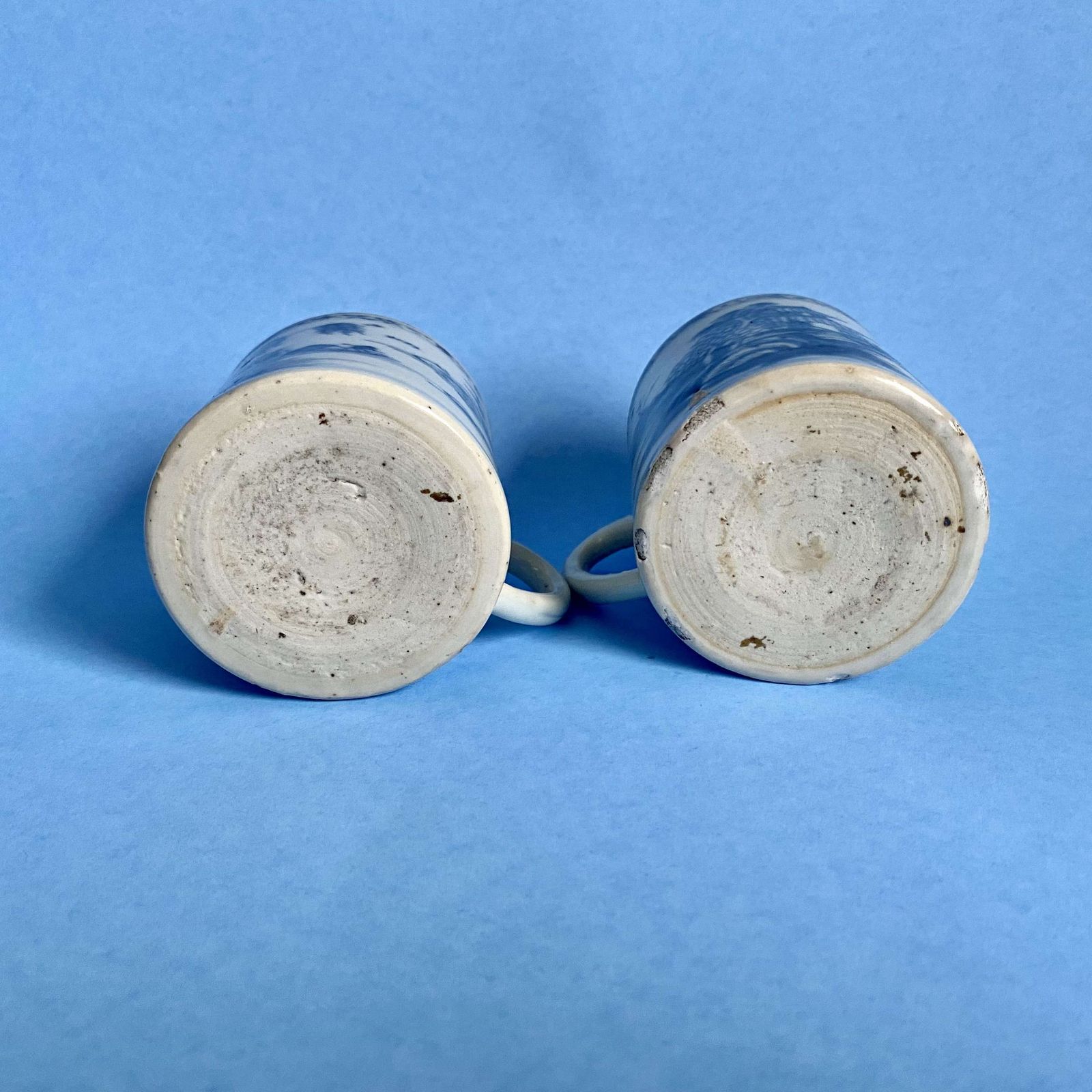 A Pair Of 18th Century Chinese Blue And White Porcelain Mugs photo vintage