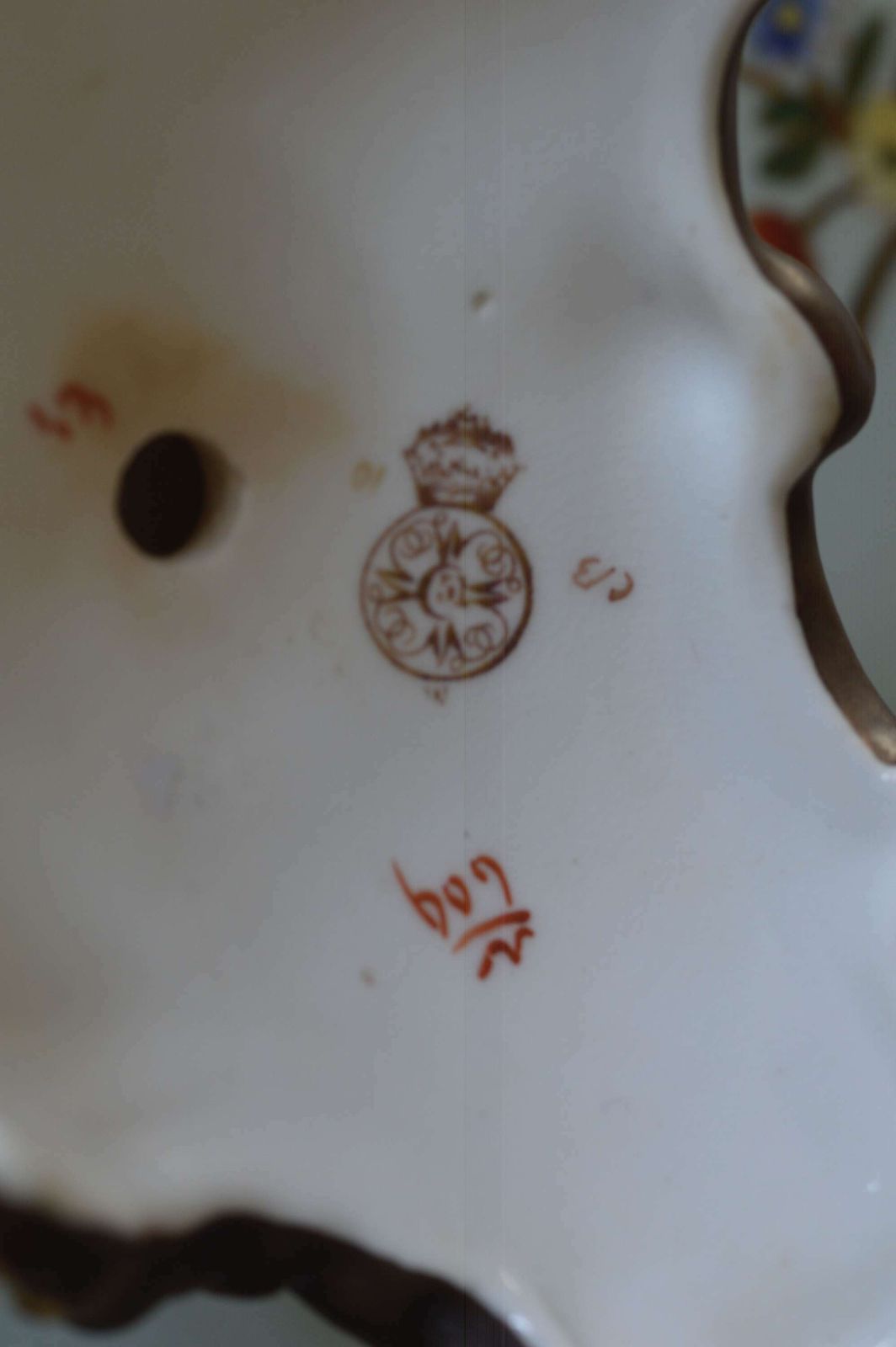 395.0 A Stunning Pair 1885 Royal Worcester Porcelain Pedestal Dishes / Tazza photo
