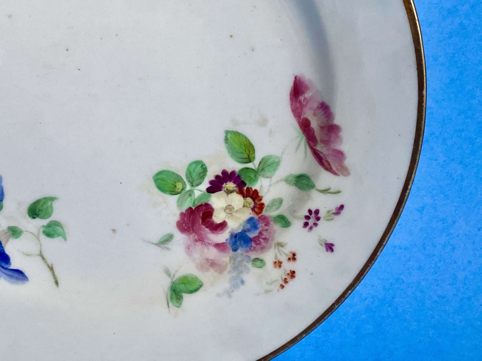 photo vintage Set Of Four Swansea Porcelain Dessert Plates   Circa 1818 1820