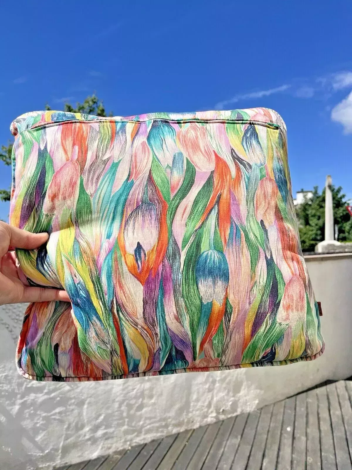 100.0 Pair Of 2 Designer Missoni Masters Floral Tulip Colourful Cushions Rrp 170 Euros photo
