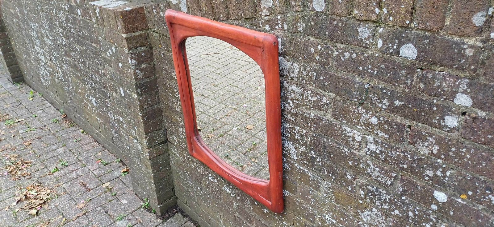Large Thick Chunky Wooden 80s Red Painted Wall Mirror 70 X 58 Cm photo 120.0