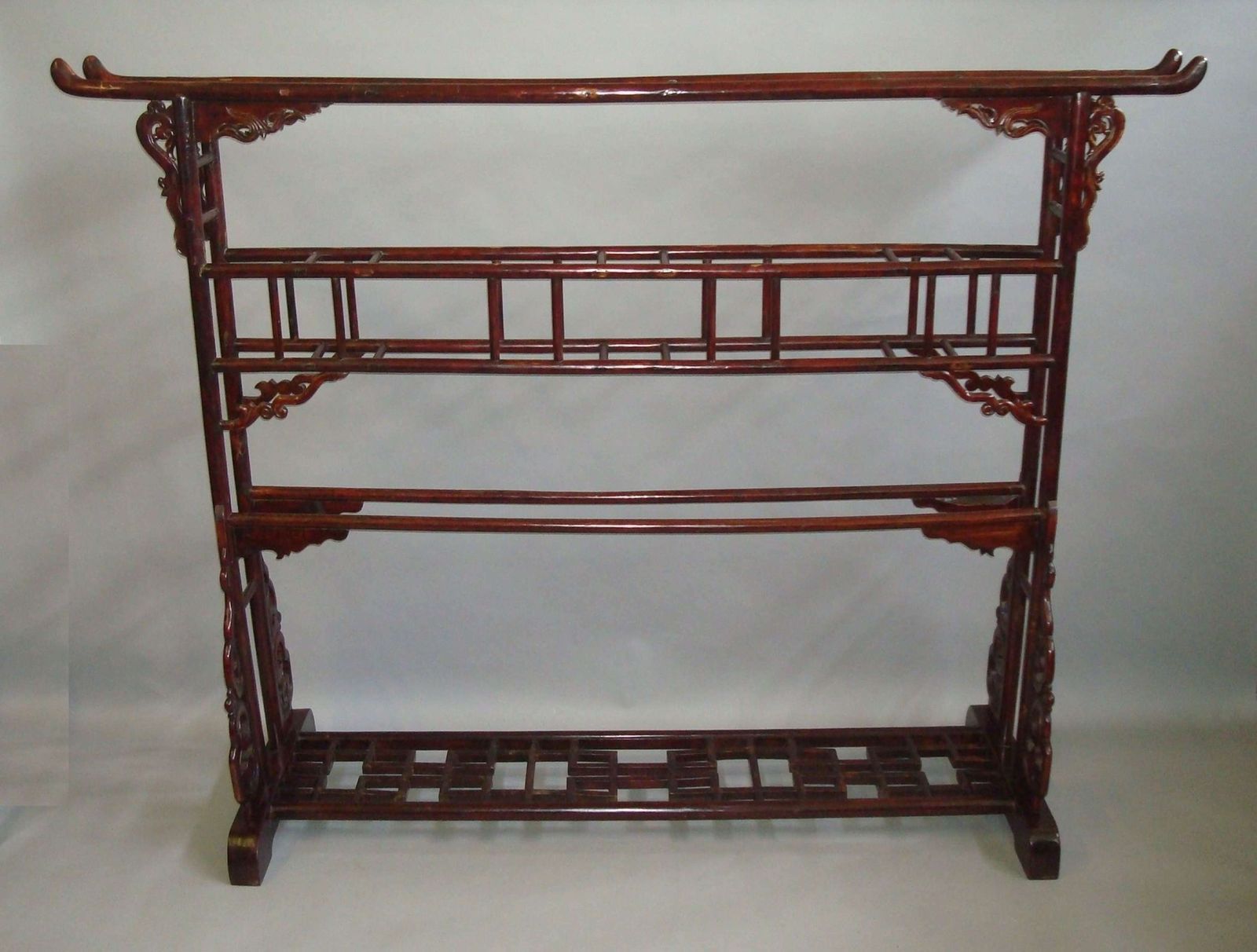 Very Rare C19th Chinese Large Lacquered Robe Stand/Clothes Horse photo furniture