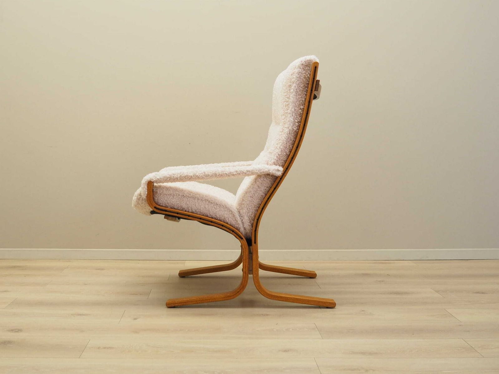Lounge Armchair, Norwegian Design, 1970s, Designer: Ingmar Relling, Manufacturer: Westnofa photo Furniture