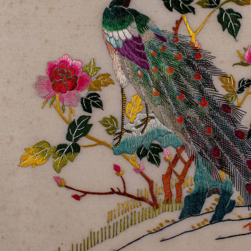 Vintage Peacock Display Panel, Korean, Framed, Silk Cotton, Embroidery, Art Deco photo vinterior