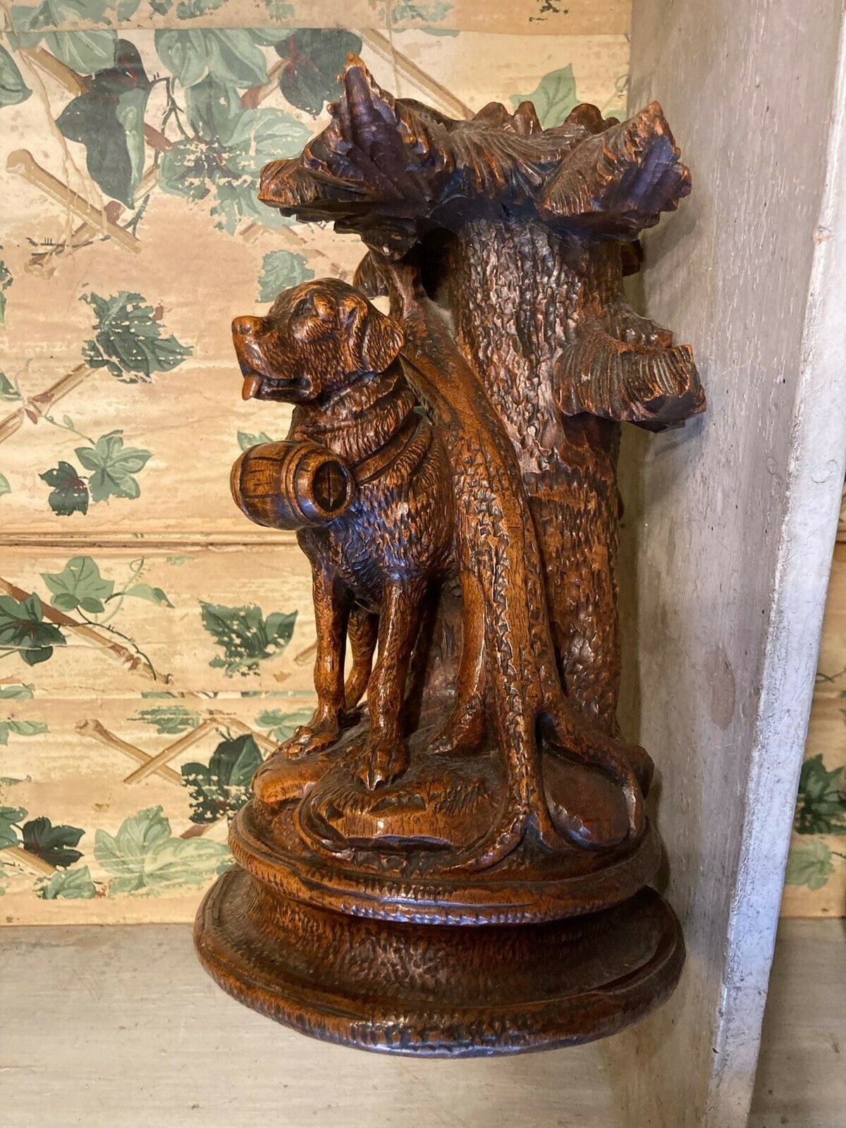 19thc.Black Forest 'St.Bernard Rescue Dog' Carved 'Eperne' photo Art