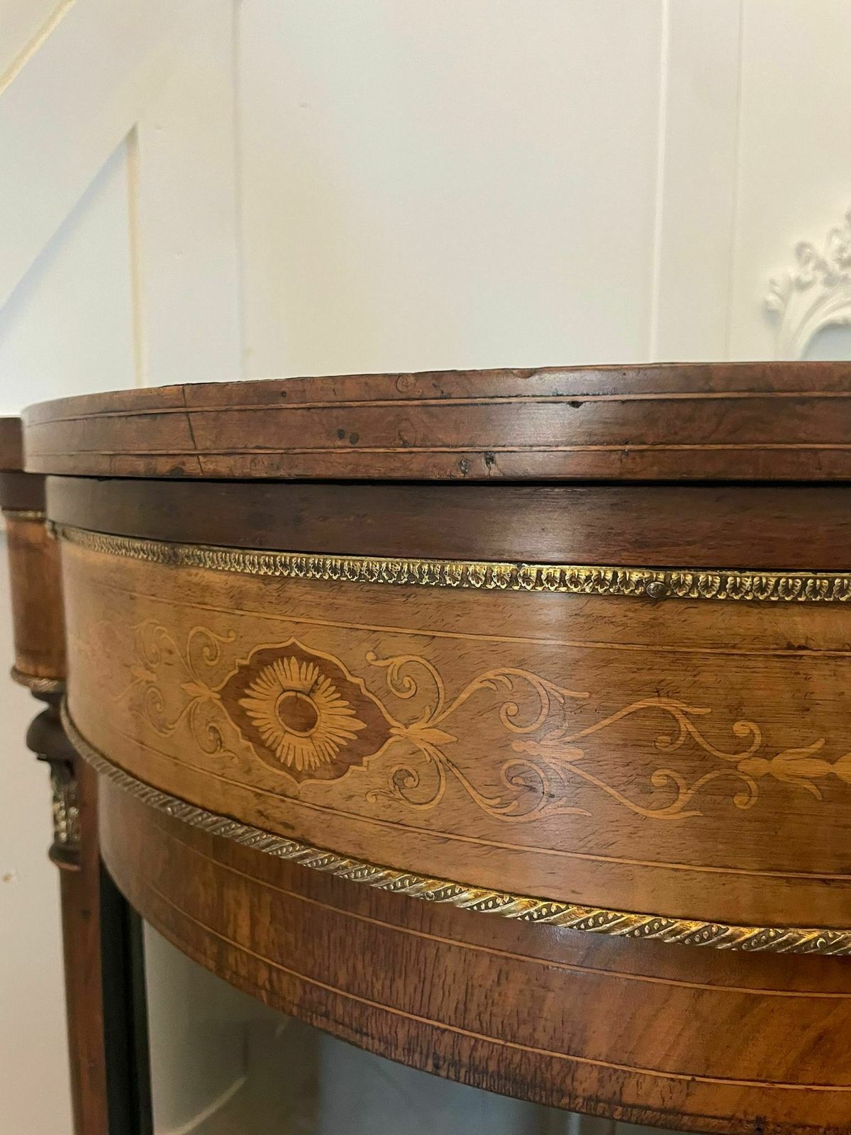 Superb Quality Antique 19th Century Burr Walnut Inlaid Credenza photo for sale