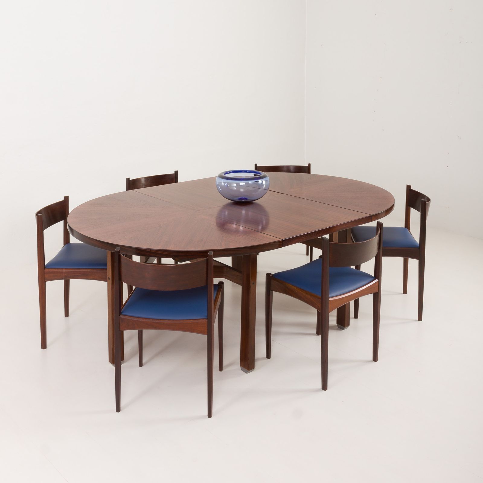 Ico Parisi And Louisa Parisi Set Of 6 Rosewood Chairs For Mim, 1950s photo furniture