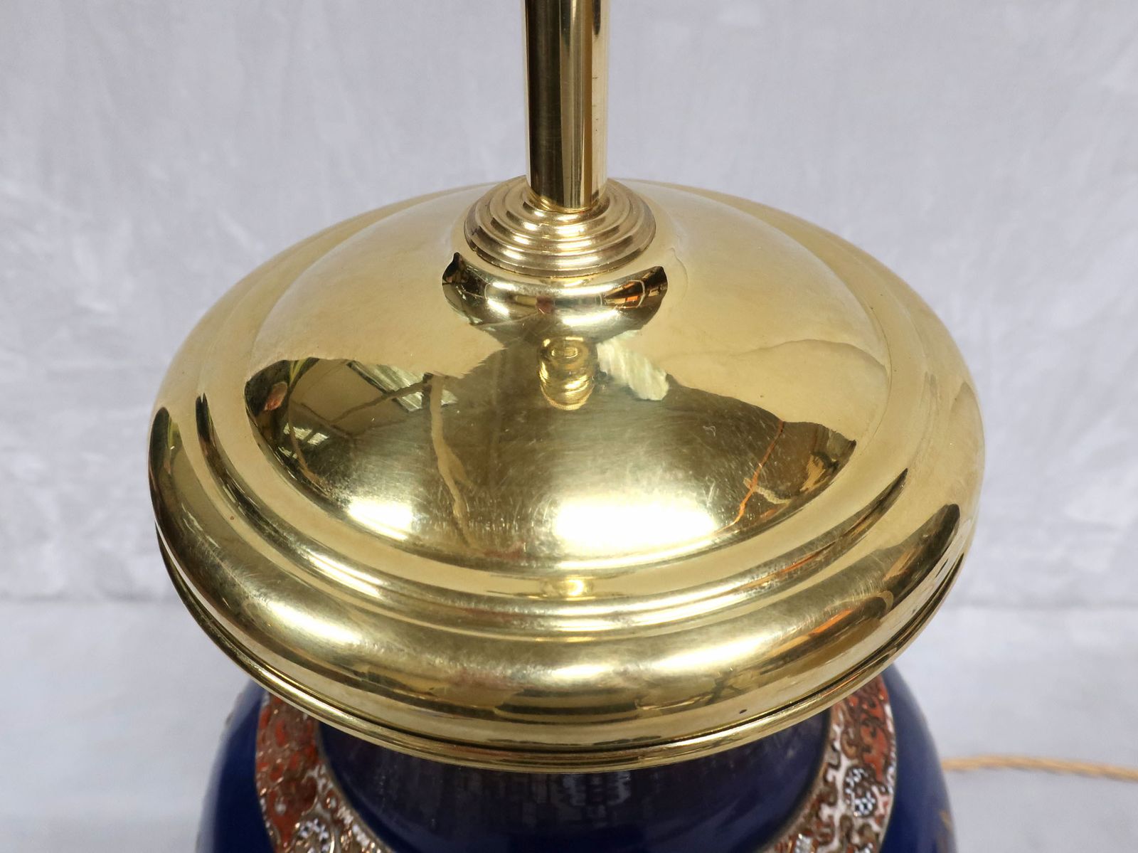 photo vintage Pair Of Japanese Meiji Period Satsuma Porcelain Lamps