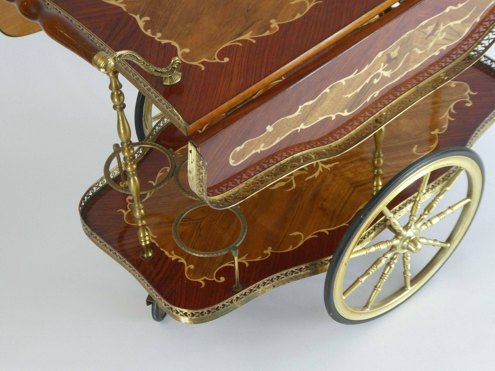 Italian Vintage Bar Cart Beautiful Inlaid Marquetry, Hollywood Regency Tea Cocktail Trolley, Serving Table Brass photo Furniture