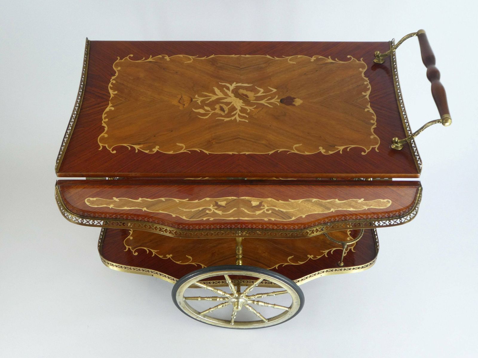 Italian Vintage Bar Cart Beautiful Inlaid Marquetry, Hollywood Regency Tea Cocktail Trolley, Serving Table Brass photo 747.0