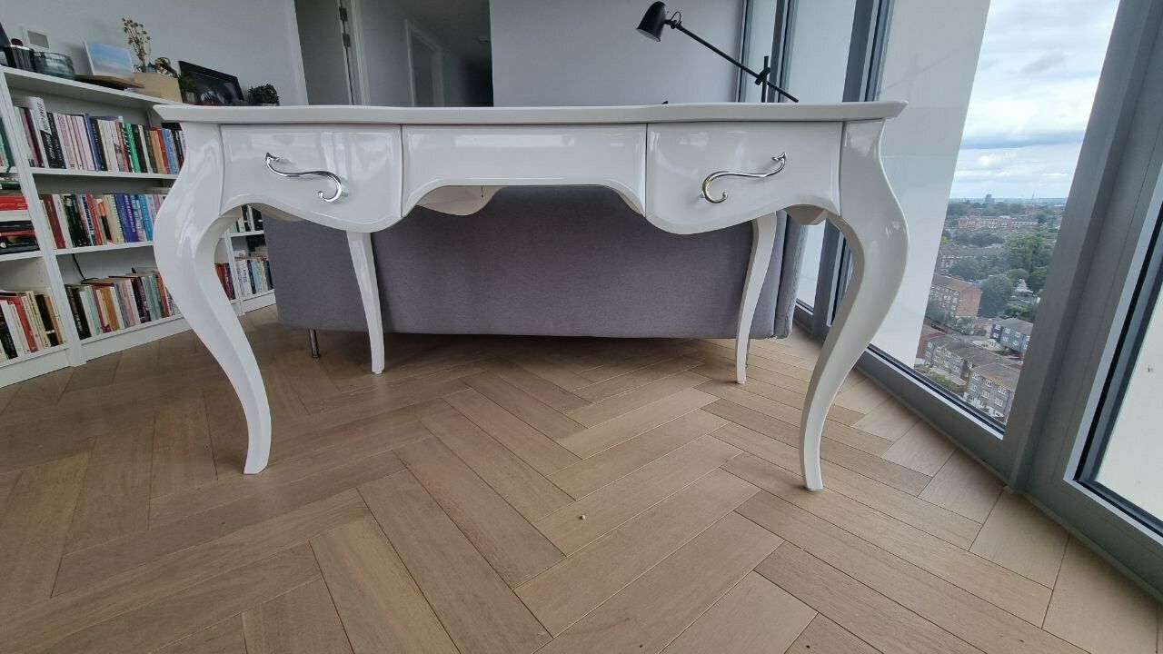 Luxury Italian Designer White Lacquered Writing Desk
