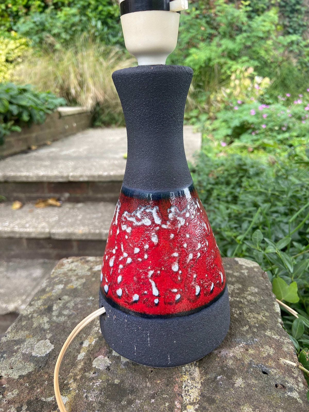 Superb Vintage 1970s Red And Volcanic Grey Table Lamp photo Lighting