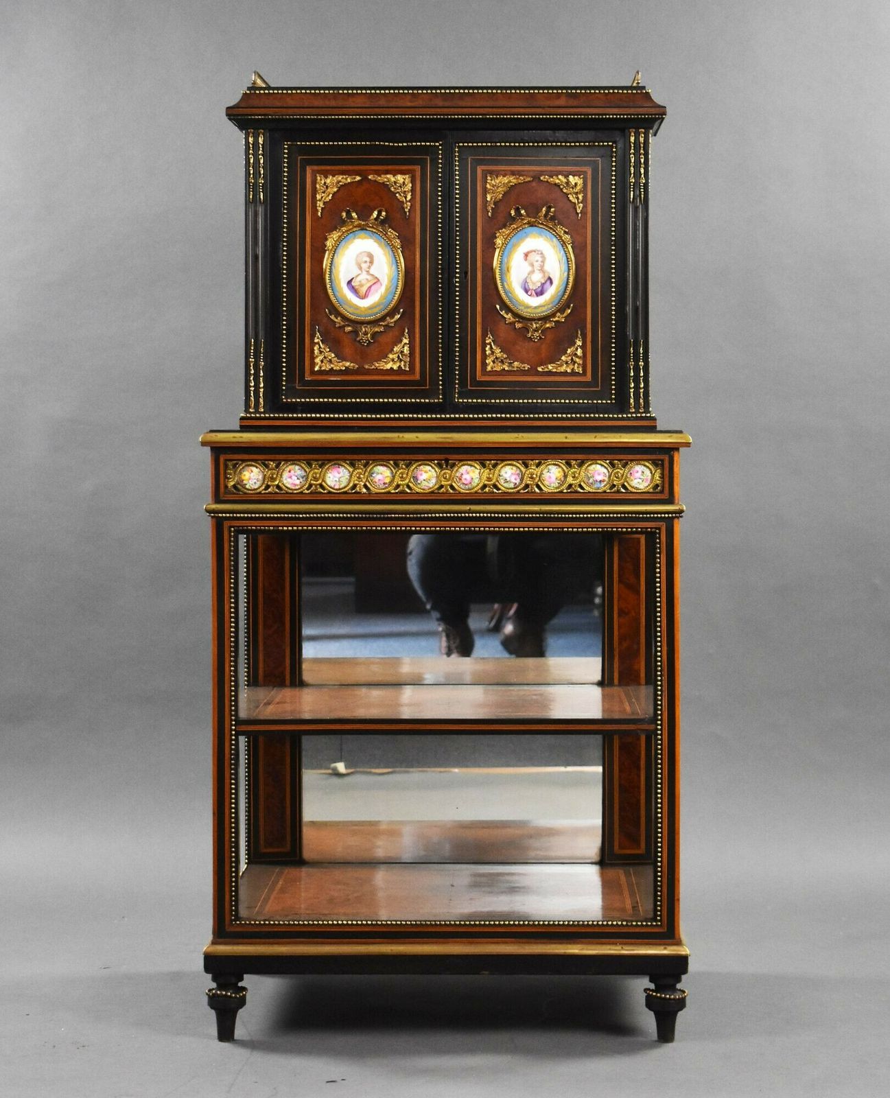 19th Century French Bonheur Du Jour photo Furniture