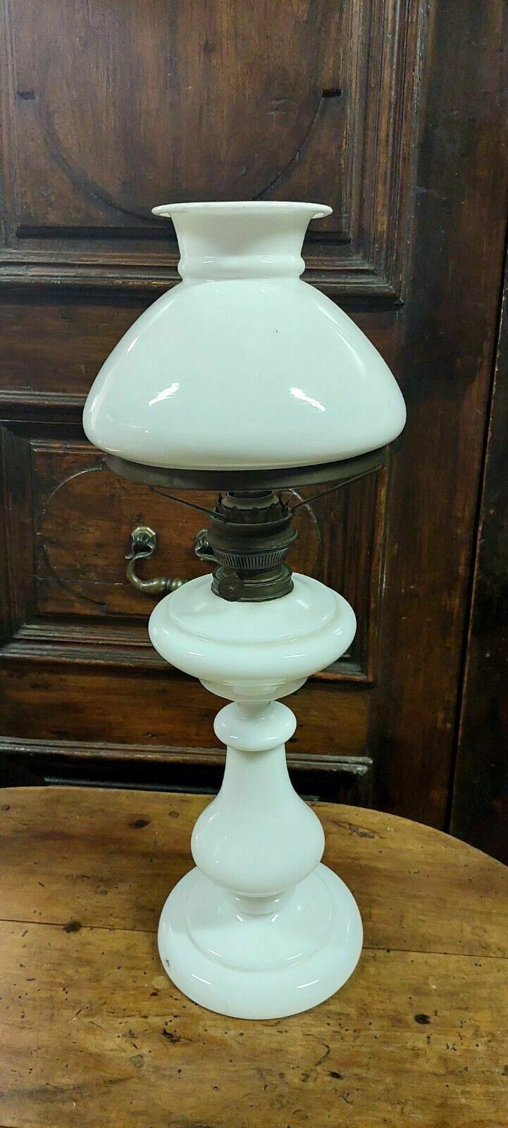 Large Antique Oil Lamp In Opaline Glass, Late 19th Century photo vintage