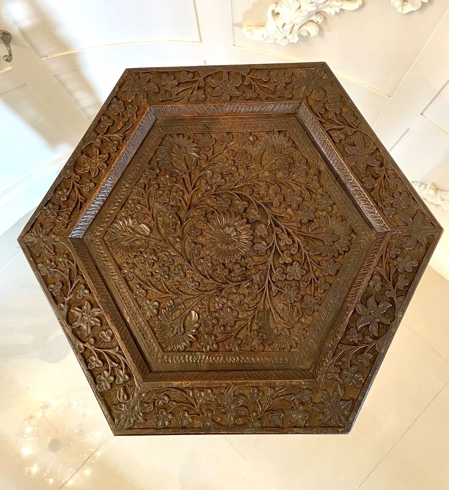 Fantastic Quality Antique Early 20th Century Carved Plant Stand photo for sale