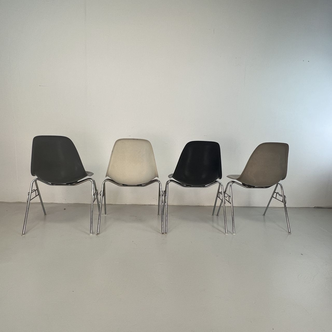 Eames Herman Miller Dss Side Chairs In Monochrome   Black / Grey / Greige / Parchment photo 1988.0