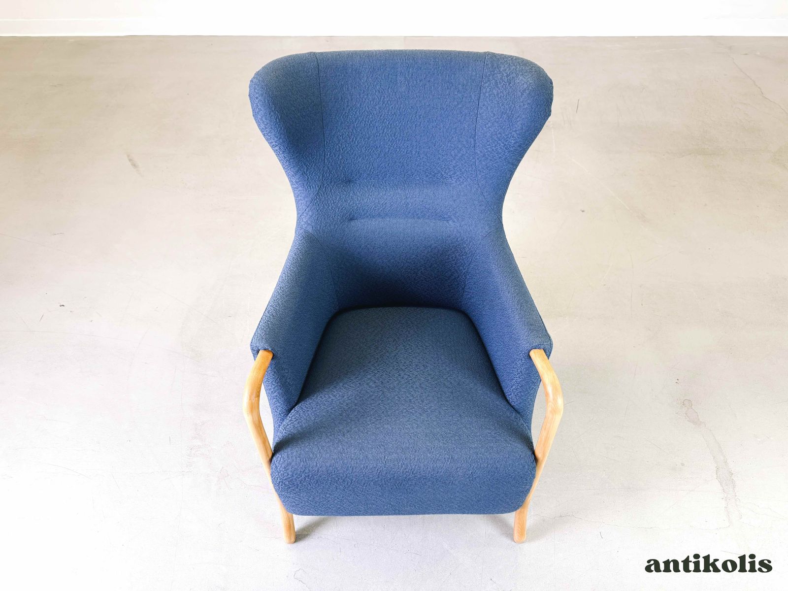 photo furniture Vintage Mid Century Ohrensessel Claudia Stouby Møbelfabrik Mit Ottomane 1970
