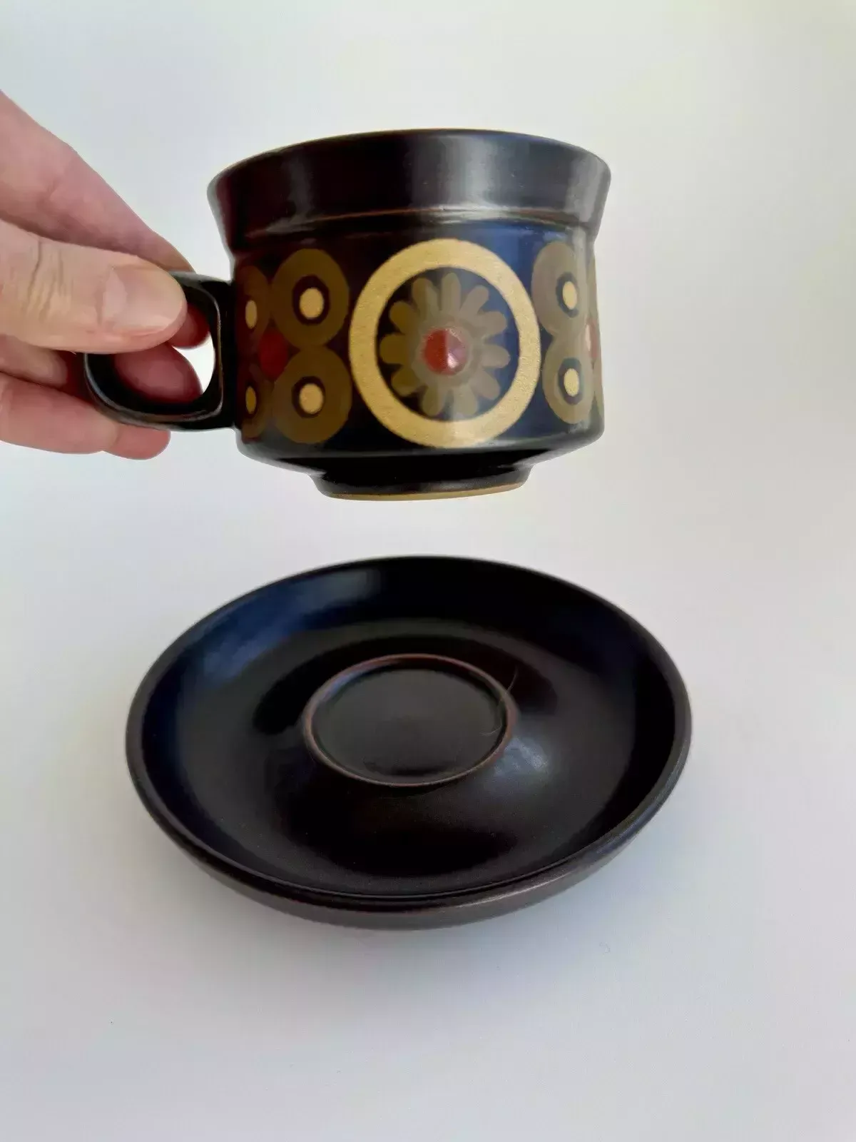 photo buy 6 X 1960’s Denby Arabesque Coffee Cups And Saucers By Gill Pemberton