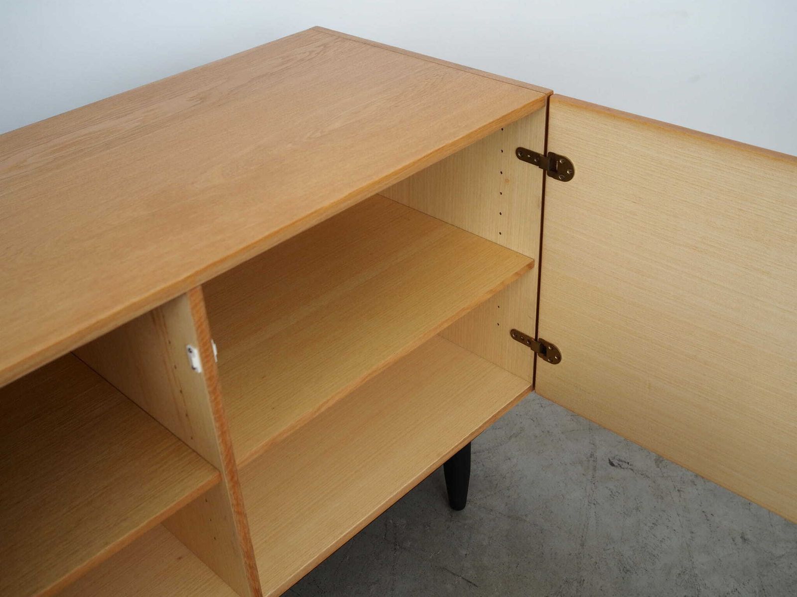699.0 Ash Cabinet, Danish Design, 1970s, Production: Denmark photo
