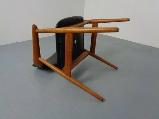 371.0 Danish Teak Gm11 Armchair By Svend Aage Eriksen Of Glostrup, Denmark, 1960s photo