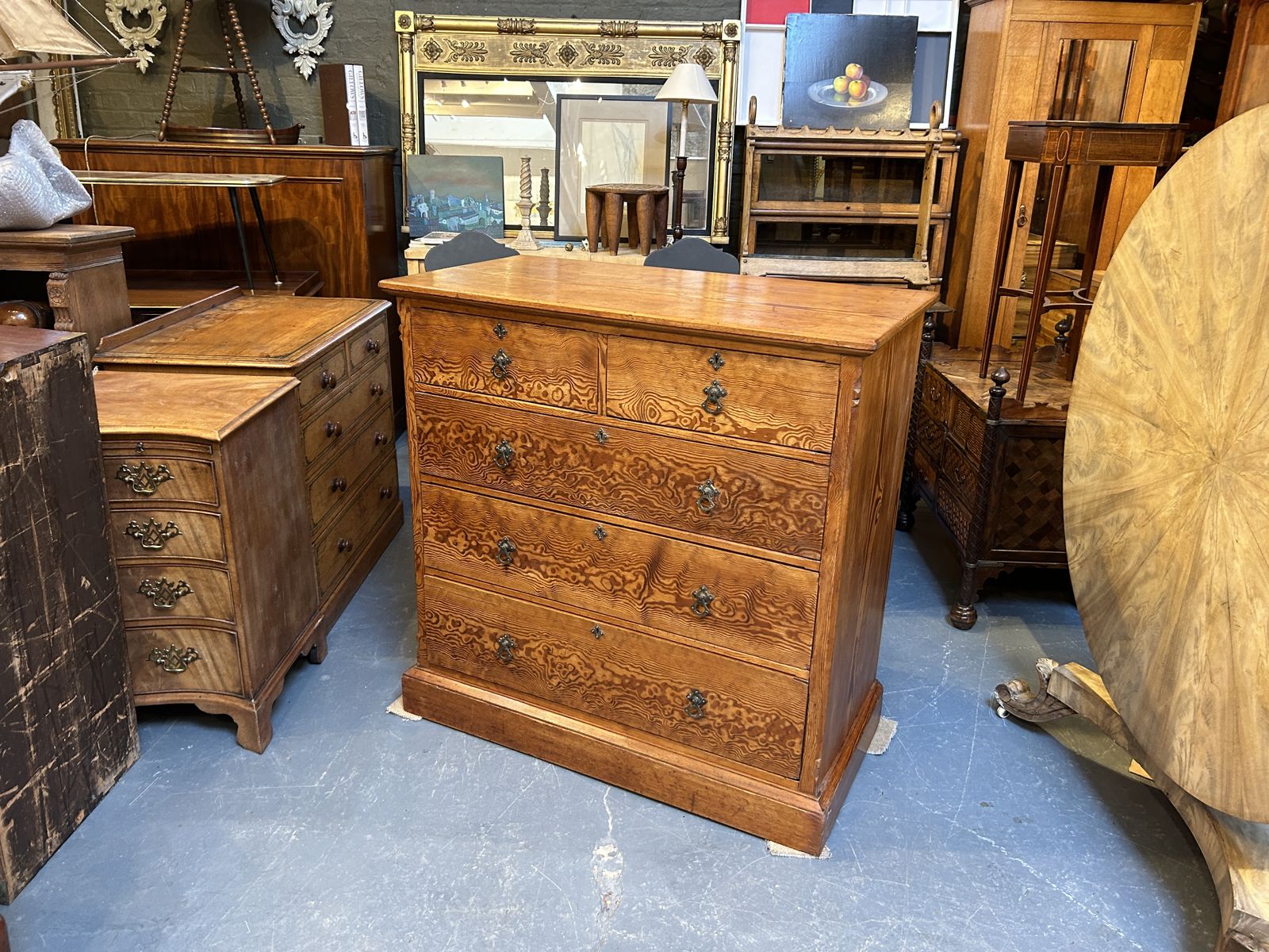photo furniture Victorian Oregon Pine Chest Of Drawers