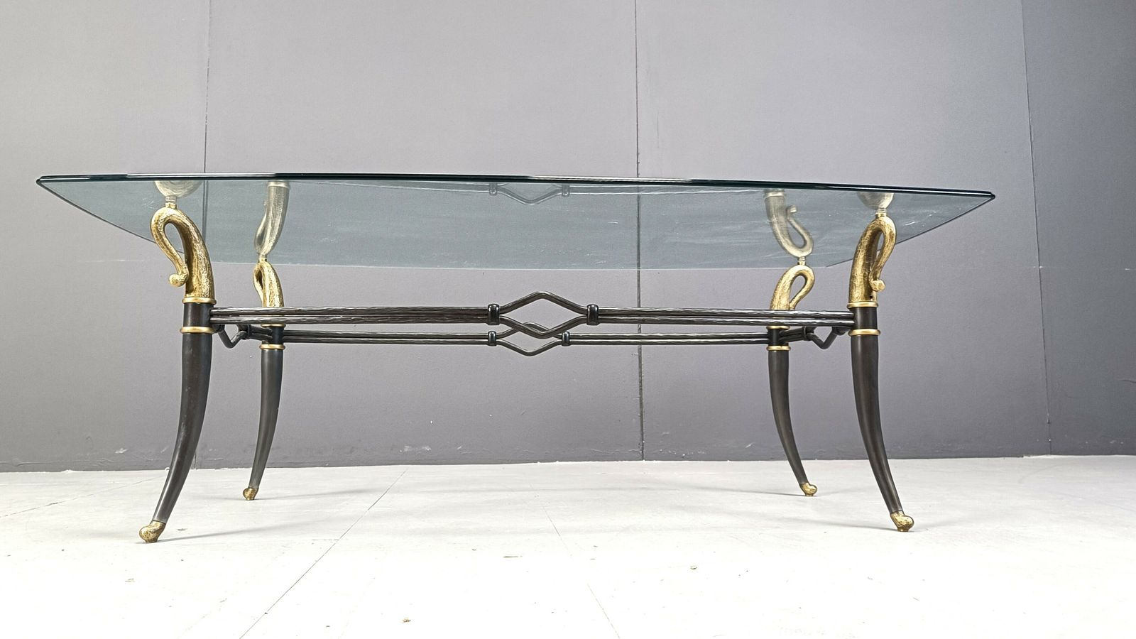 photo furniture Mid Century Hollywood Regency Coffee Table, 1960s