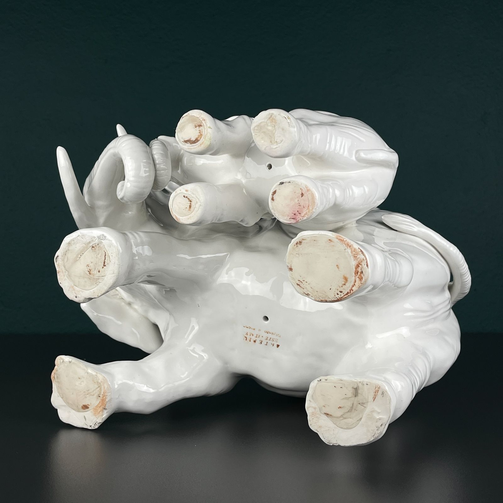 White Porcelain Figurine Elephant And Baby By Artepiu Este, Italy 1990s photo for sale
