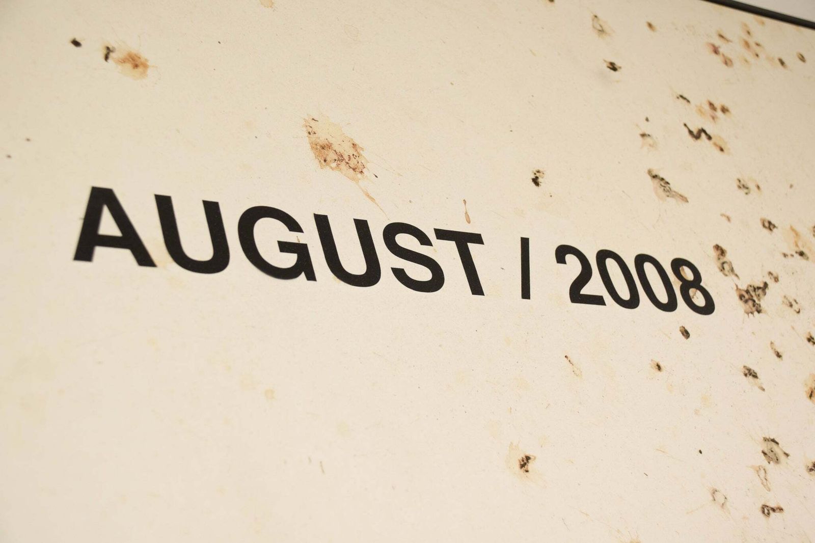 Volgeling Van Dan Colen – 'Untitled (Bird Shit)' photo Kunst