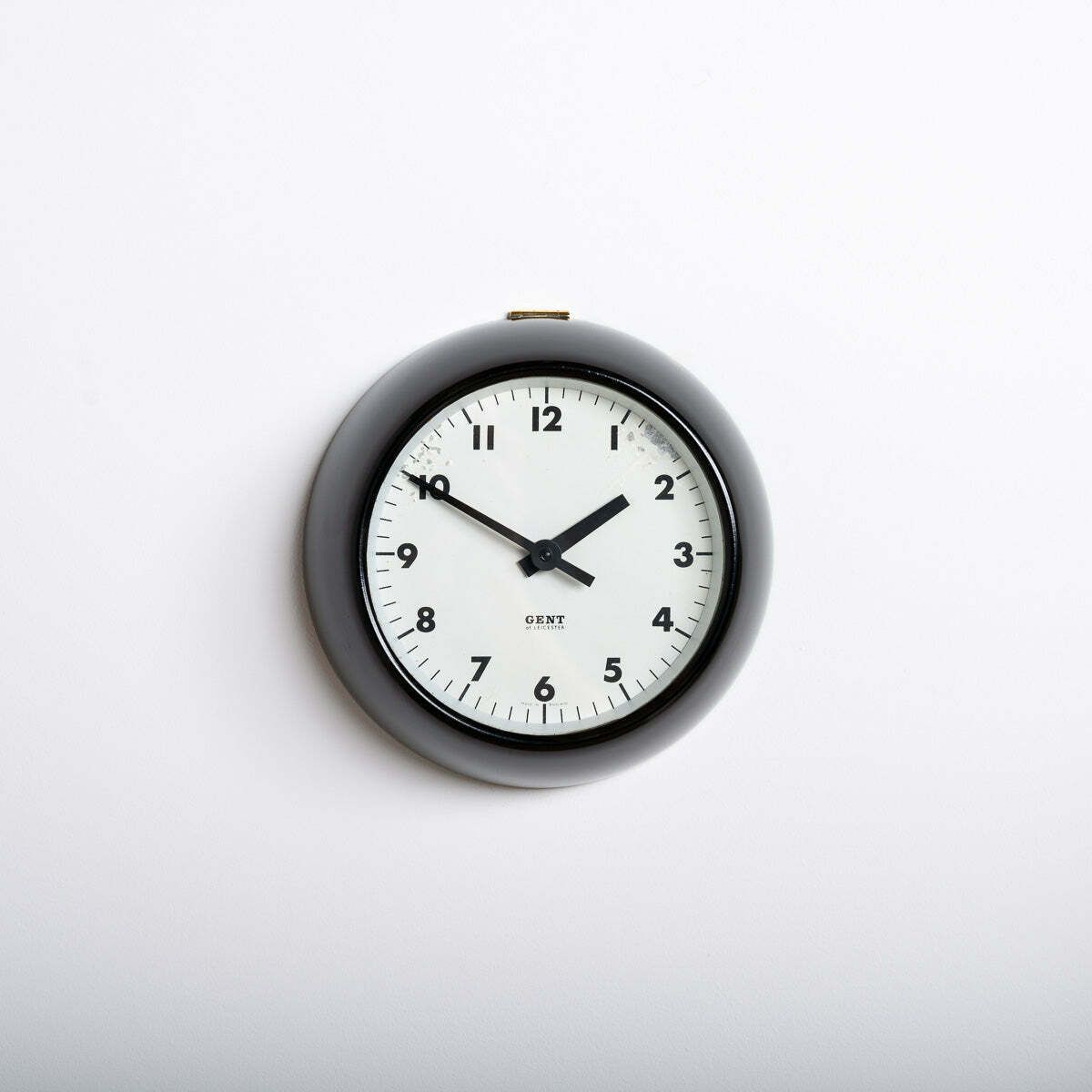 Rare Extra Small Vintage Bakelite Wall Clock By Gent Of Leicester photo 245.0