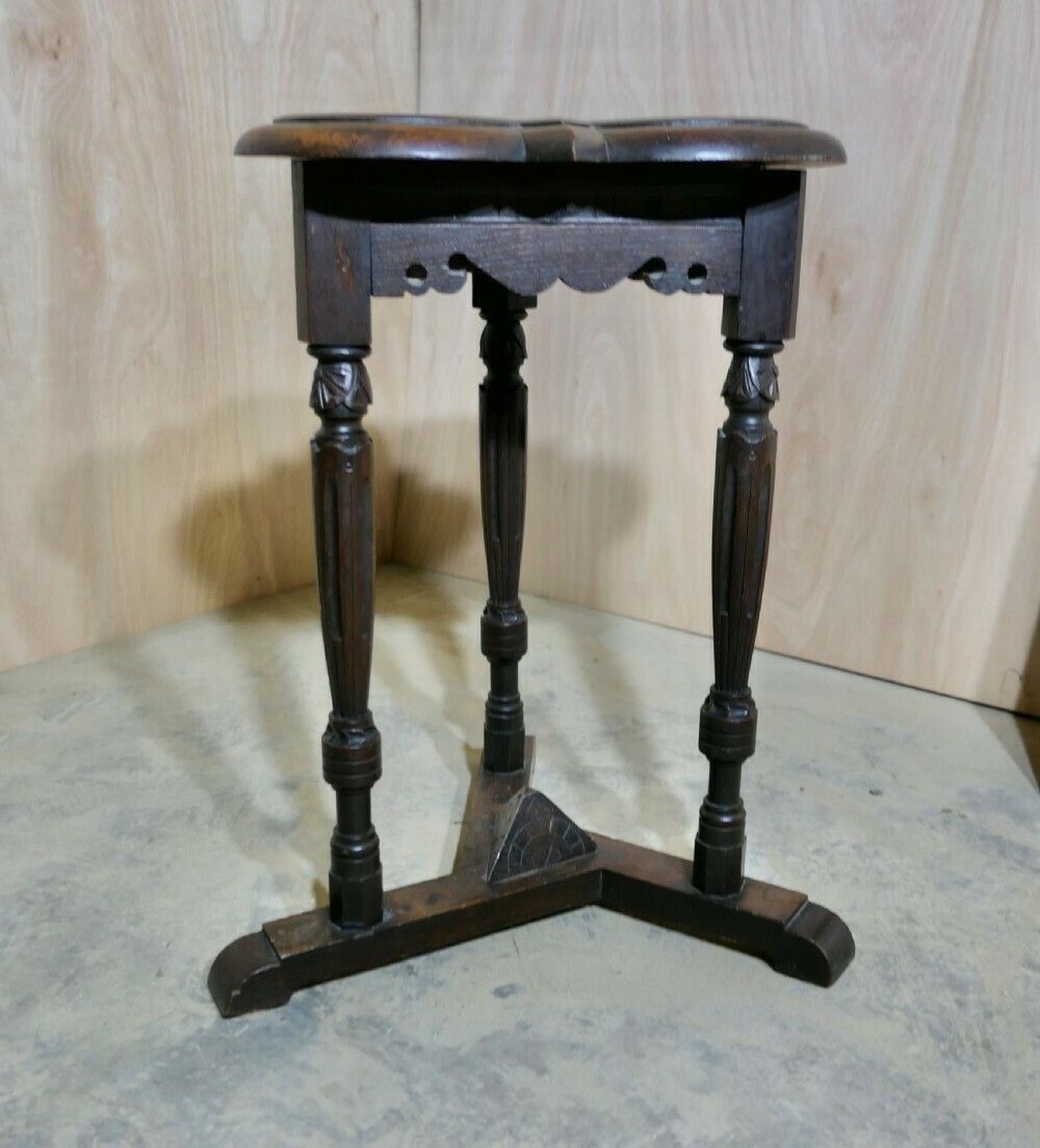 Celtic Gothic Oak Clover Leaf Table photo Furniture