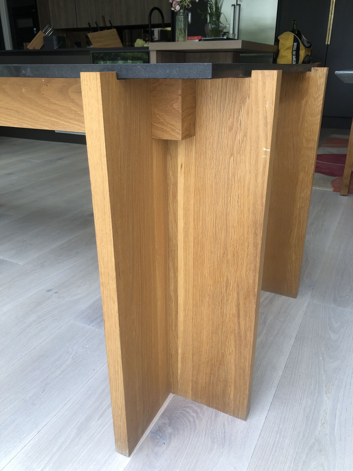 Heals Black Granite And Oak Leg Dining Table In Excellent Condition.  Smooth Black Granite Top, Four Square Oak Legs.  Easy To Transport (Although Heavy Top) As Top Lifts Off A Rectangular Oak Frame And The Four Oak Legs Are Then Removed Separately. photo Furniture