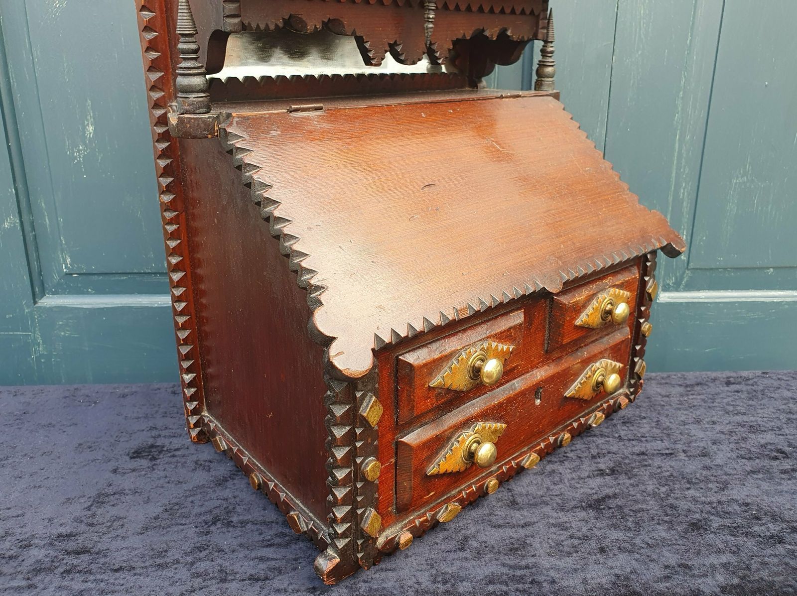 Tramp Art Cabinet, 1800s, Antique photo 825.0