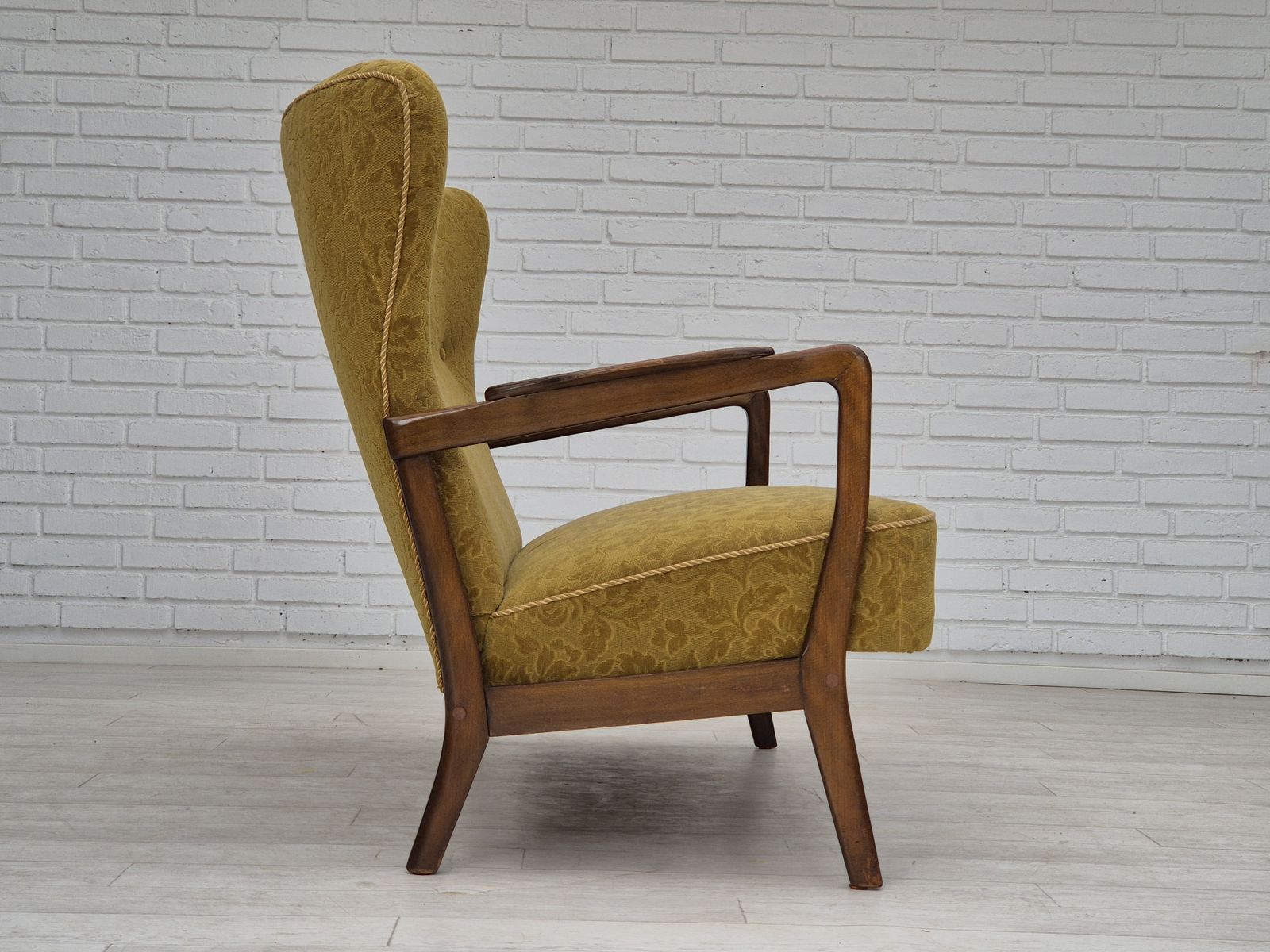 photo furniture 1960s, Danish 2 Seater Sofa By Søren Hansen For Fritz Hansen, Original Condition.