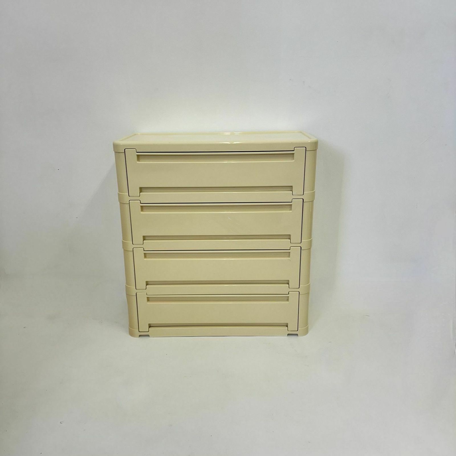 680.0 Olaf Von Bohr Voor Kartell Mod. 4963 Ladekast, Italië Jaren 1970 photo
