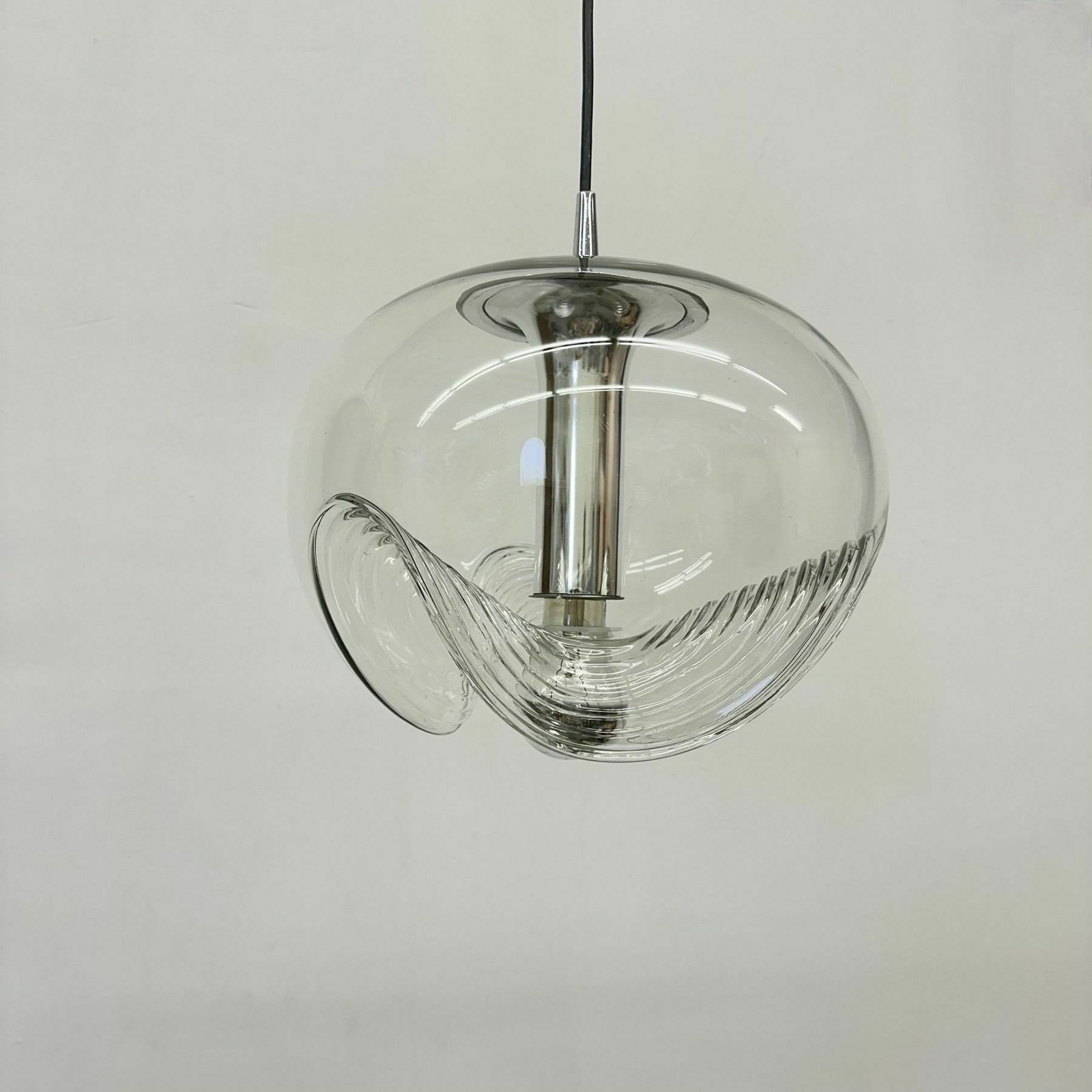 photo vintage Peil & Putzler ‘Futura’ Hanging Lamp By Koch & Lowy ,1970s
