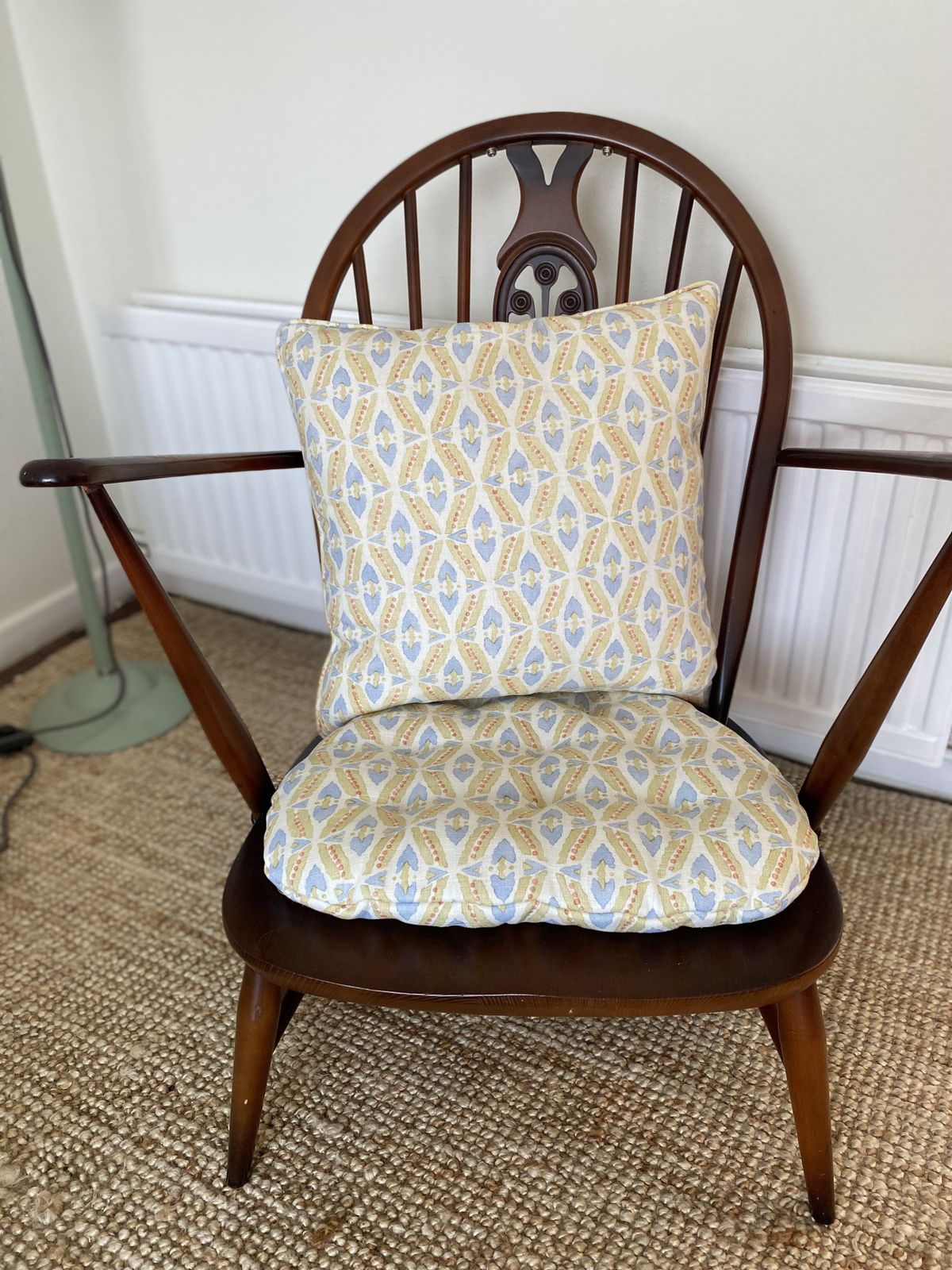 Mid Century Ercol Armchair 307 Fleur De Lis With Linwood Cushions photo vinterior