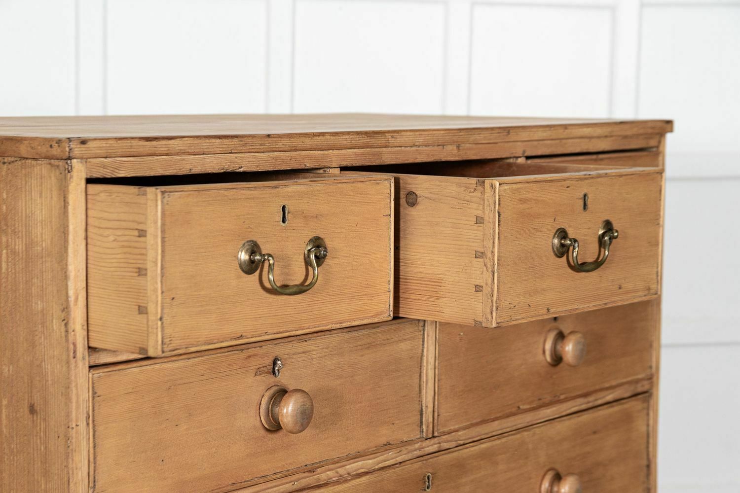 Large 19thc English Pine Chest Drawers photo vintage