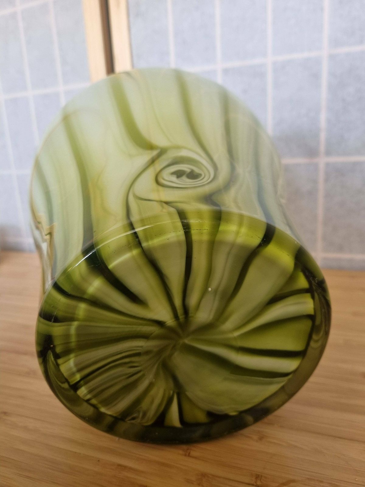 Large Art Glass Vase In Green Swirl Stripe photo vinterior